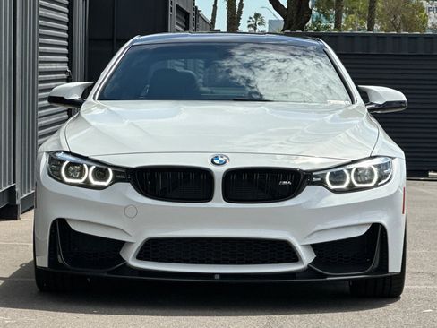 Used 2018 BMW M4 Coupe RWD image 11