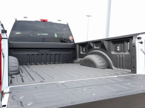 New 2026 Ford F250 XLT w/ XLT Premium Package image 15