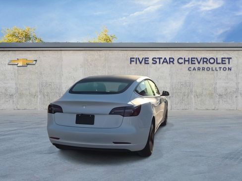 Used 2023 Tesla Model 3 Standard Range image 8