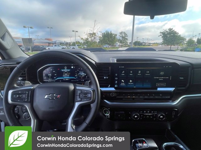 Used 2022 Chevrolet Silverado 1500 LT Trail Boss w/ Convenience Package II AWD/4WD image 15