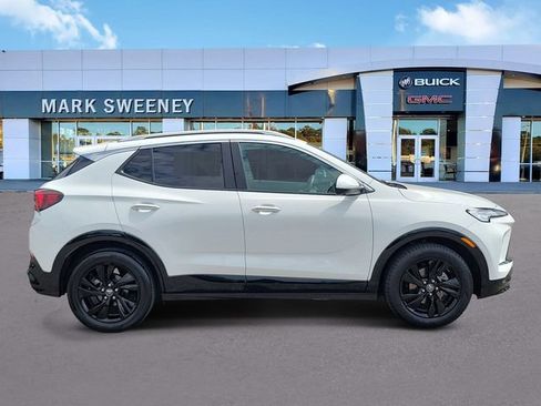 Used 2024 Buick Encore GX Sport Touring w/ Advanced Technology Package FWD image 32