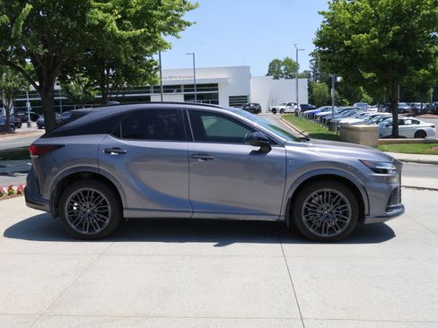Used 2023 Lexus RX 500h F Sport w/ Accessory Package (Z1) AWD/4WD image 10