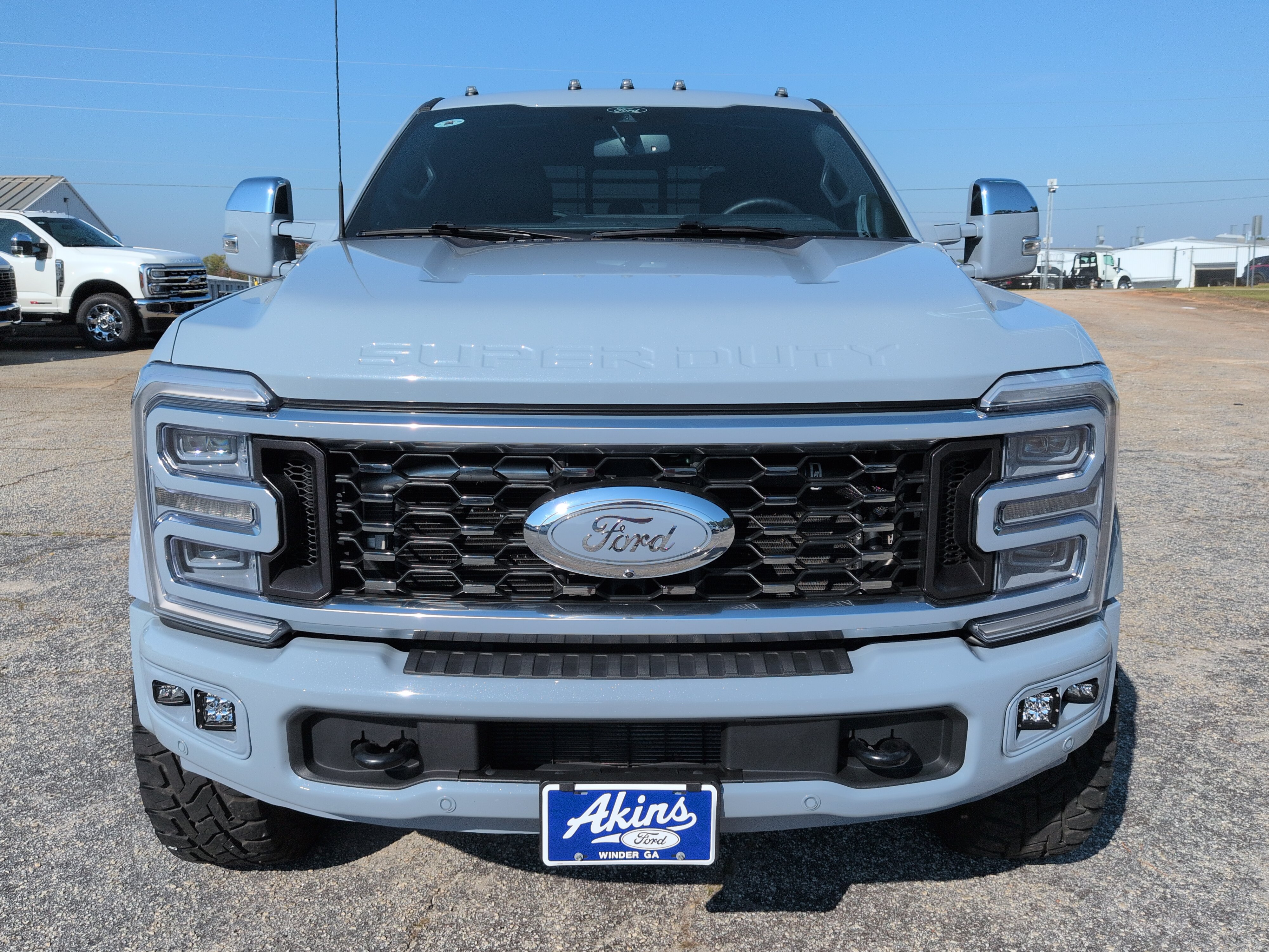 Used 2025 Ford F450 Platinum w/ FX4 Off-Road Package AWD/4WD image 7