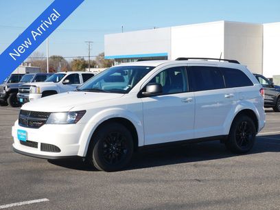 Used 2018 Dodge Journey SE w/ Blacktop Package