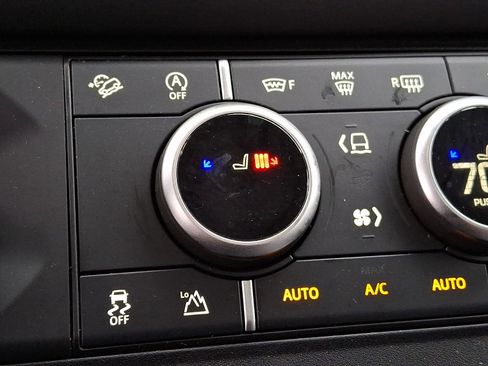 Used 2023 Land Rover Defender 90 S image 25