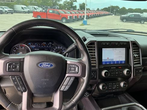 Used 2021 Ford F350 Limited w/ FX4 Off-Road Package AWD/4WD image 9