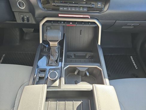 Used 2022 Toyota Tundra SR5 image 18