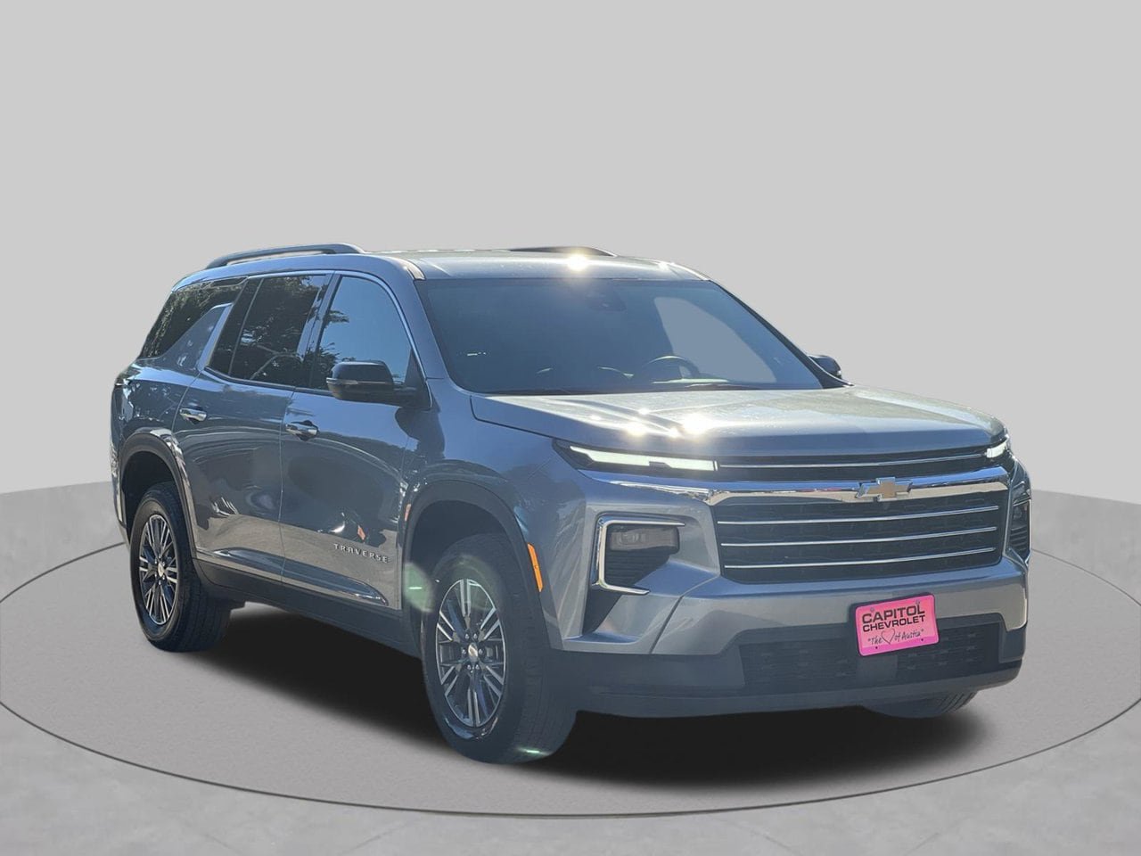 Used 2026 Chevrolet Traverse LT AWD/4WD image 8