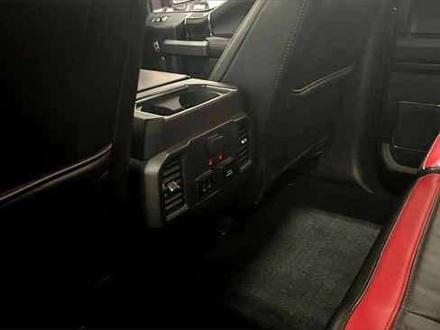 Used 2018 Ford F150 Lariat w/ Equipment Group 502A Luxury image 11