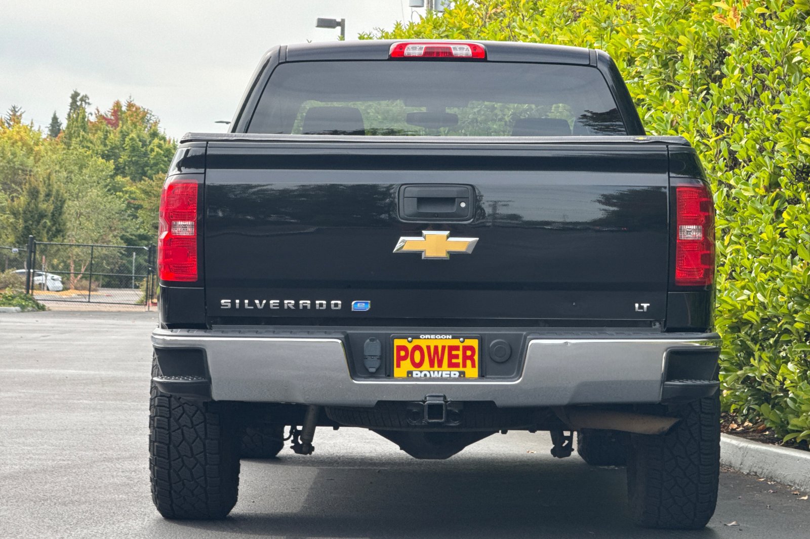 Used 2018 Chevrolet Silverado 1500 LT w/ LT Eassist Package AWD/4WD image 5