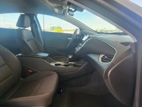 Used 2024 Chevrolet Malibu LT FWD image 21