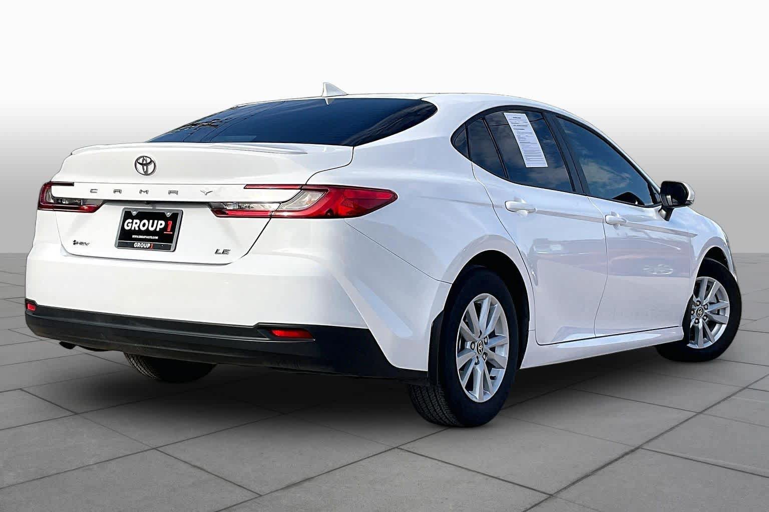 Used 2026 Toyota Camry LE w/ Convenience Package FWD image 13