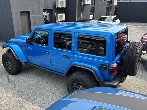 Used 2023 Jeep Wrangler Unlimited Rubicon 392 w/ Xtreme Recon 35" Tire Package AWD/4WD image 3