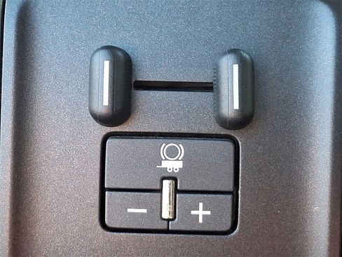 Used 2015 Chevrolet Silverado 2500 LTZ w/ Duramax Plus Package image 24