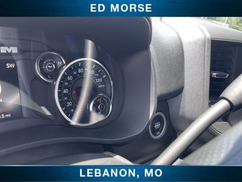 Used 2024 RAM 2500 Tradesman w/ Chrome Appearance Group AWD/4WD image 15