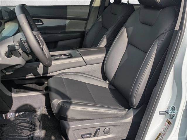 Used 2025 Nissan Murano SL w/ Cargo Package AWD/4WD image 17