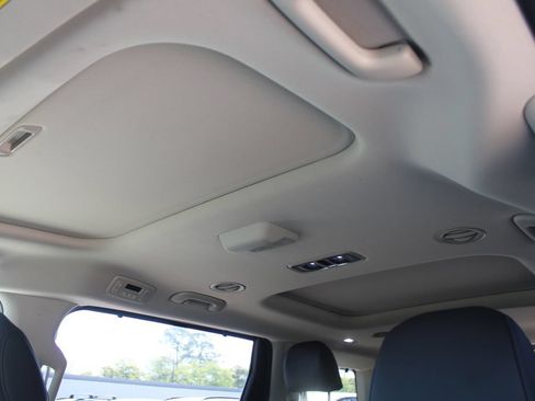 New 2027 Kia Carnival SX w/ Dark Edition Package FWD image 72
