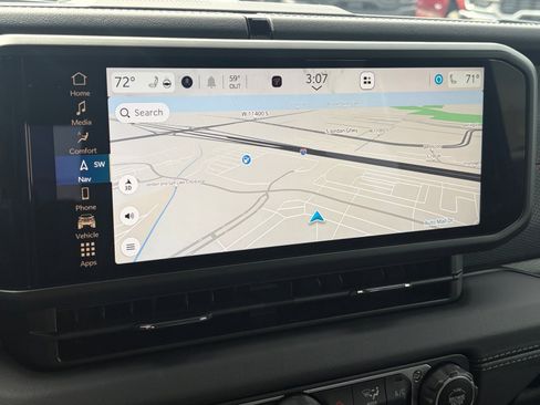 Used 2025 Jeep Wrangler Unlimited Rubicon w/ Steel Bumper Group image 21