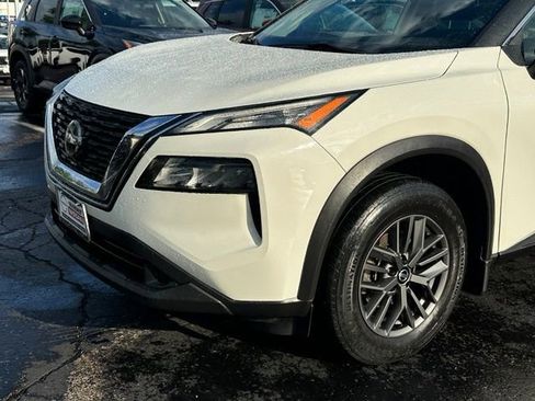 Used 2021 Nissan Rogue S FWD image 7