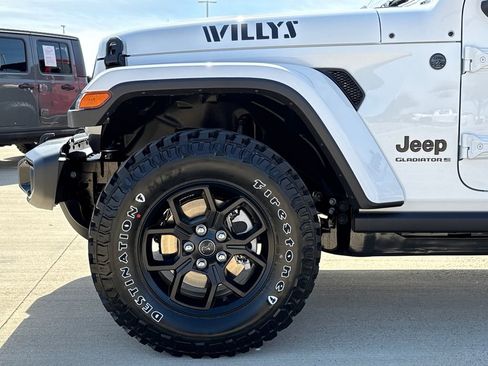 New 2026 Jeep Gladiator Willys image 5