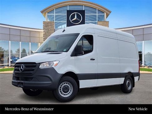 New 2025 Mercedes-Benz Sprinter 2500 image 1