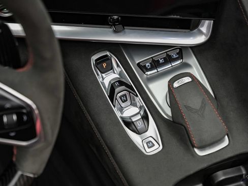 Used 2024 Chevrolet Corvette Z06 RWD image 75