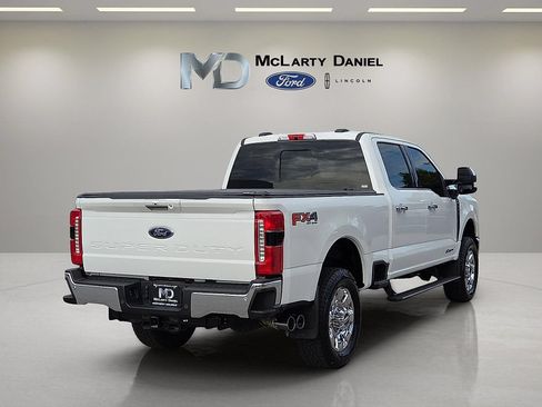 Used 2024 Ford F250 Lariat w/ Lariat Ultimate Package AWD/4WD image 5