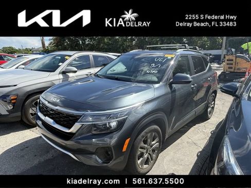 Certified 2023 Kia Seltos S w/ Navigation Package FWD image 4