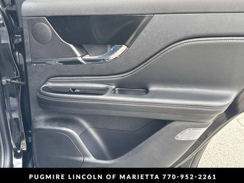 New 2026 Lincoln Corsair Premiere image 16