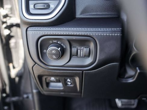 Used 2022 RAM 1500 TRX w/ TRX Level 1 Equipment Group AWD/4WD image 18