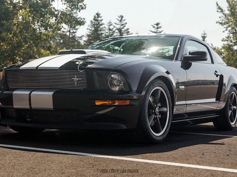 Used 2007 Ford Mustang GT RWD image 14