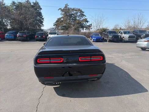 Used 2020 Dodge Challenger SXT w/ Blacktop Package image 6