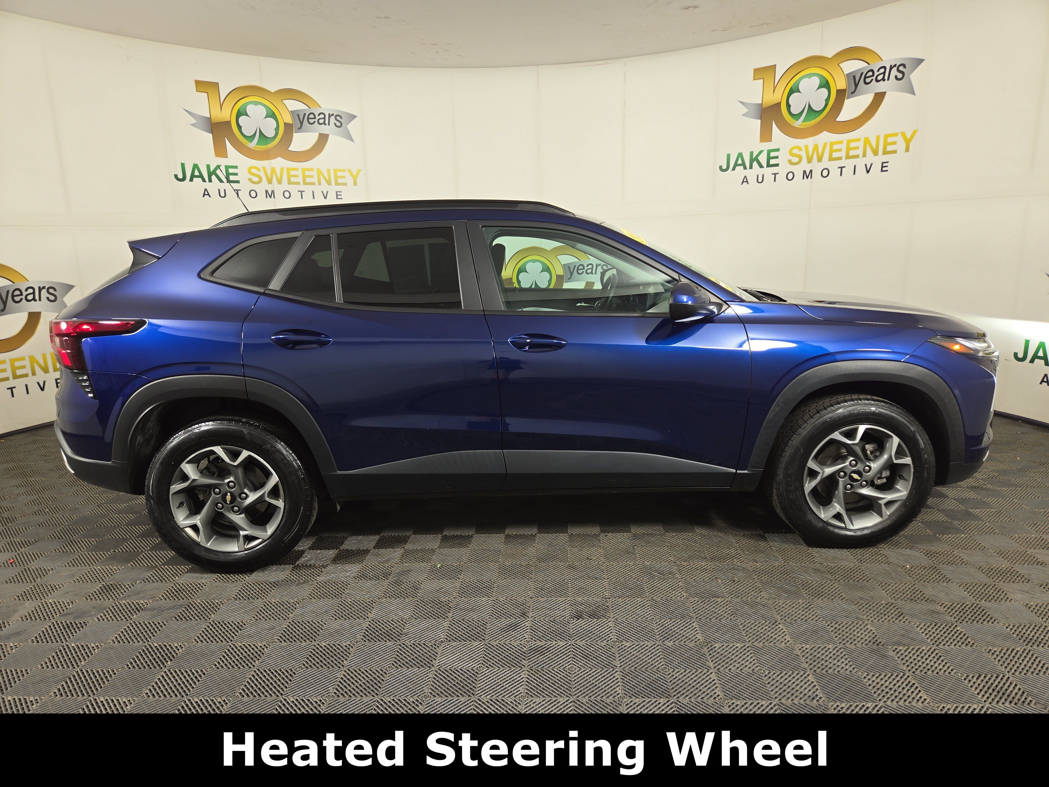 Used 2024 Chevrolet Trax LT w/ Driver Confidence Package FWD image 10
