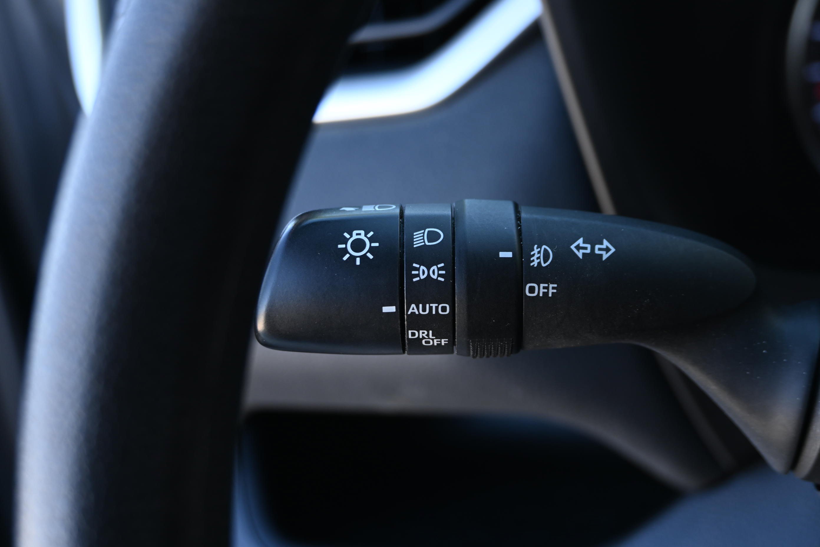 Used 2019 Toyota RAV4 XLE w/ Convenience Package AWD/4WD image 25