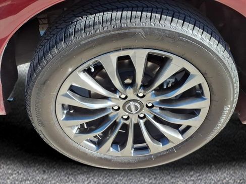 Used 2023 Nissan Armada Platinum w/ Captain's Chairs Package image 9