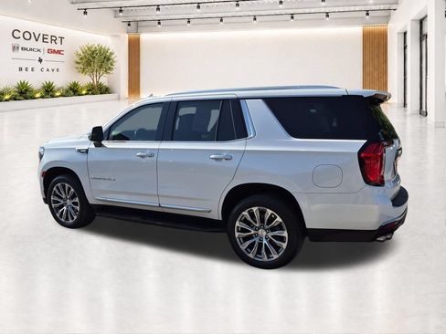 Used 2021 GMC Yukon Denali w/ LPO, Illumination Package AWD/4WD image 10