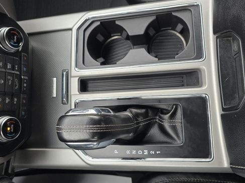 Used 2017 Ford F150 Lariat w/ Equipment Group 502A Luxury image 31