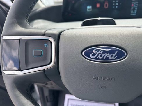 New 2026 Ford Expedition Max Active RWD image 25