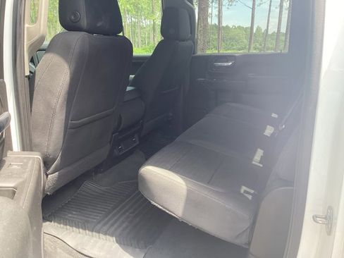 Used 2020 Chevrolet Silverado 2500 LT w/ Z71 Off-Road Package image 8