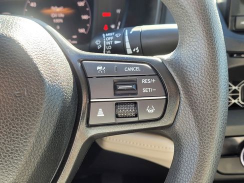 Certified 2025 Honda Accord LX image 20