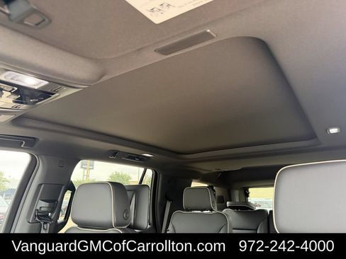 New 2026 GMC Yukon Elevation w/ Elevation Premium Package AWD/4WD image 22