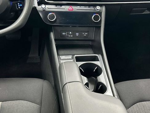 Used 2025 Hyundai Sonata SEL FWD image 16