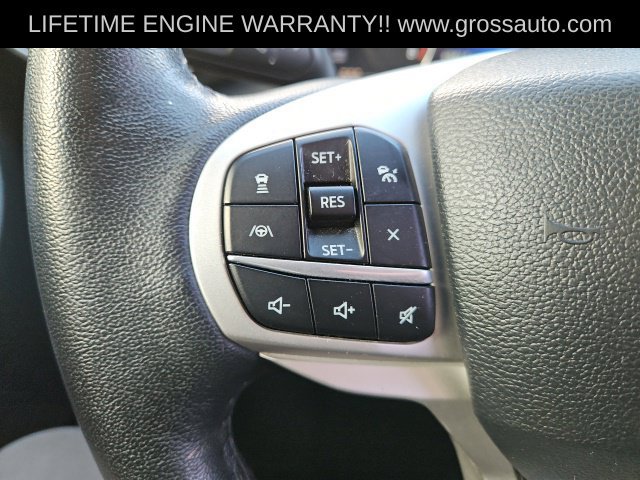 Used 2023 Ford Explorer XLT w/ Equipment Group 202A AWD/4WD image 19