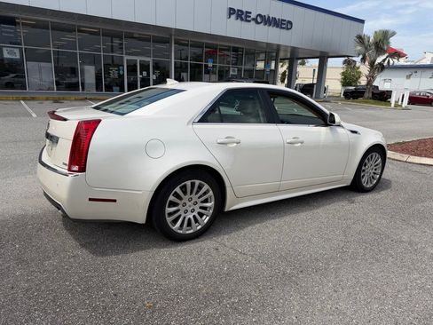 Used 2011 Cadillac CTS Premium RWD image 3