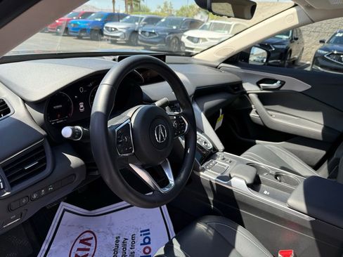 Used 2025 Acura TLX w/ Technology Package FWD image 7
