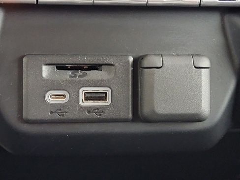 Used 2019 Chevrolet Silverado 1500 LT w/ All-Star Edition image 25