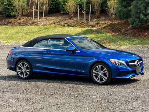 Used 2017 Mercedes-Benz C 300 Cabriolet image 11