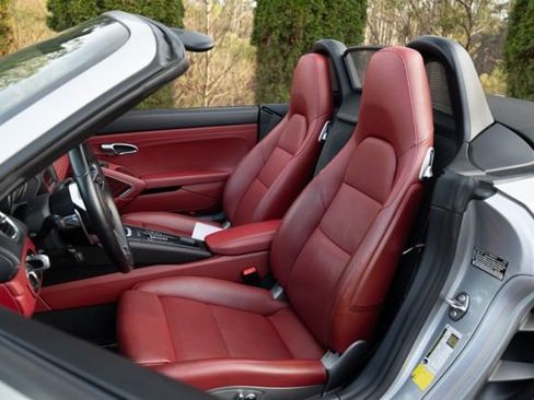Used 2020 Porsche 718 Boxster S image 22