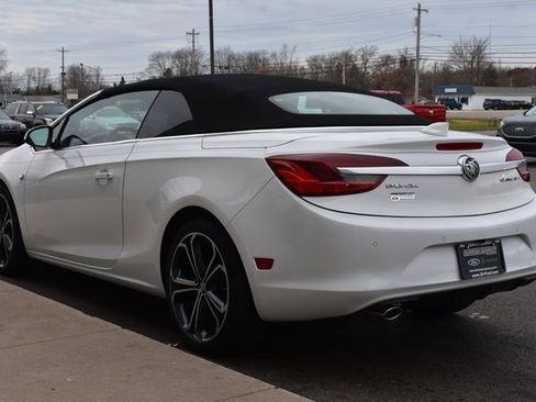 Used 2017 Buick Cascada Premium image 10