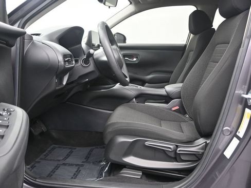 Used 2024 Honda HR-V LX image 11